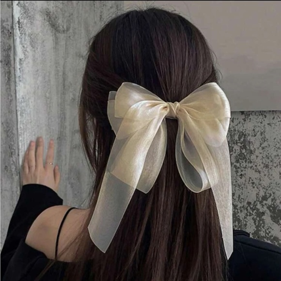 Anthropologie Accessories - Beige French Bow Hair Clip